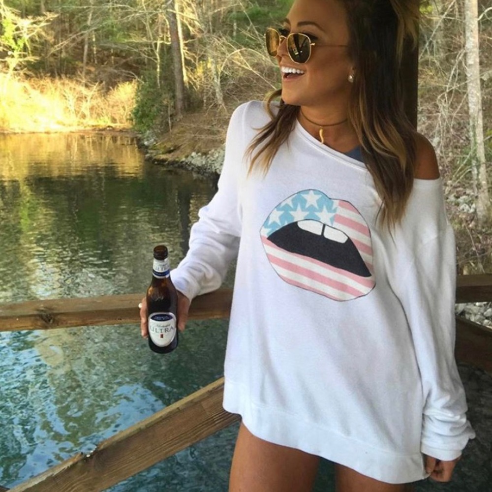 WILDFOX American Flag Lips